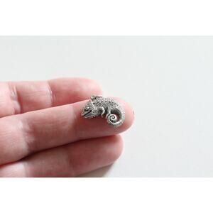 Sterling Silver Chameleon Charm, Silver Chameleon Pendant, Silver Lizard Charm